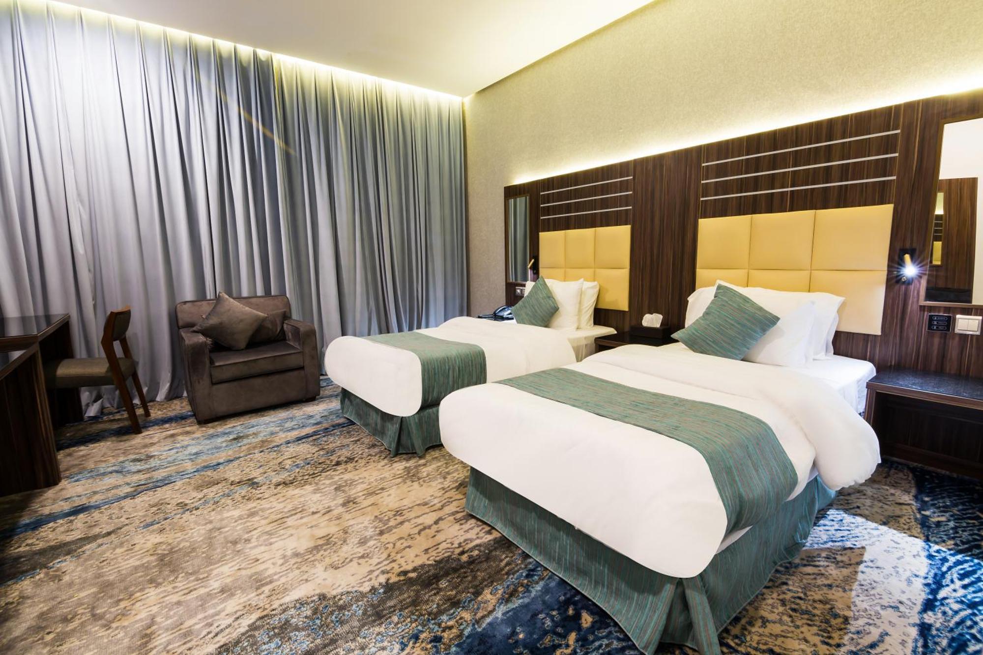 White Diamond Hotel Sari Cidde Dış mekan fotoğraf