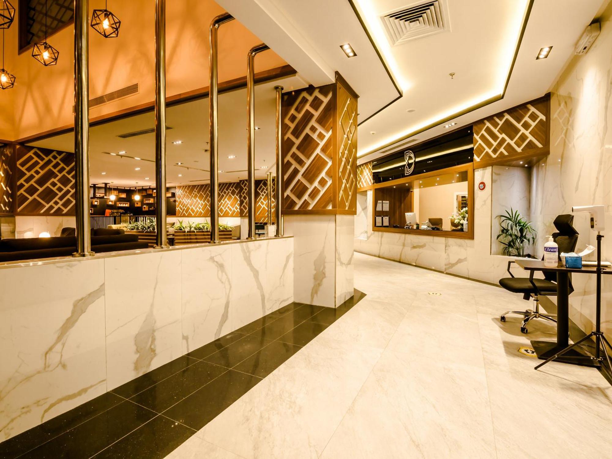 White Diamond Hotel Sari Cidde Dış mekan fotoğraf