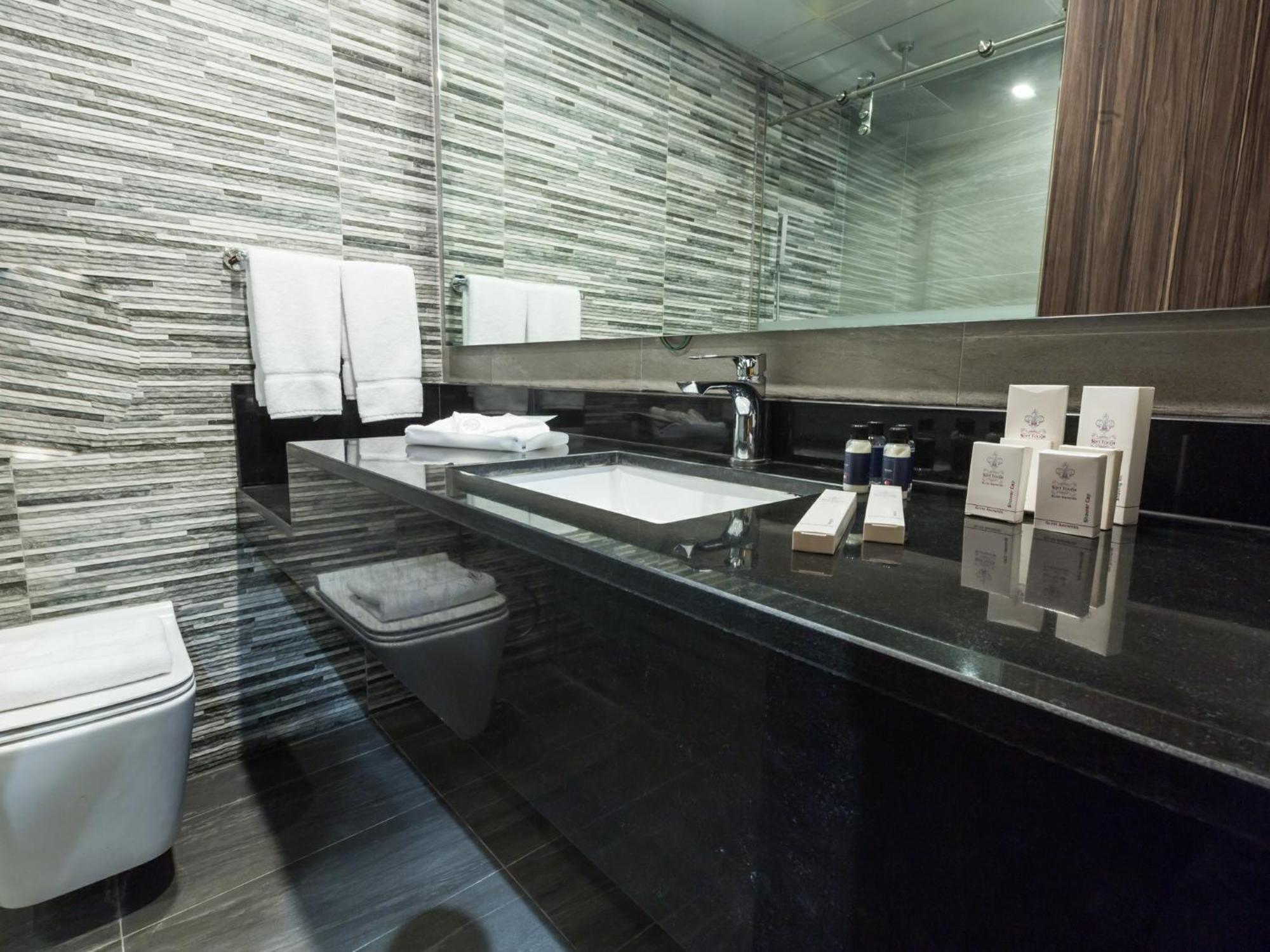White Diamond Hotel Sari Cidde Oda fotoğraf